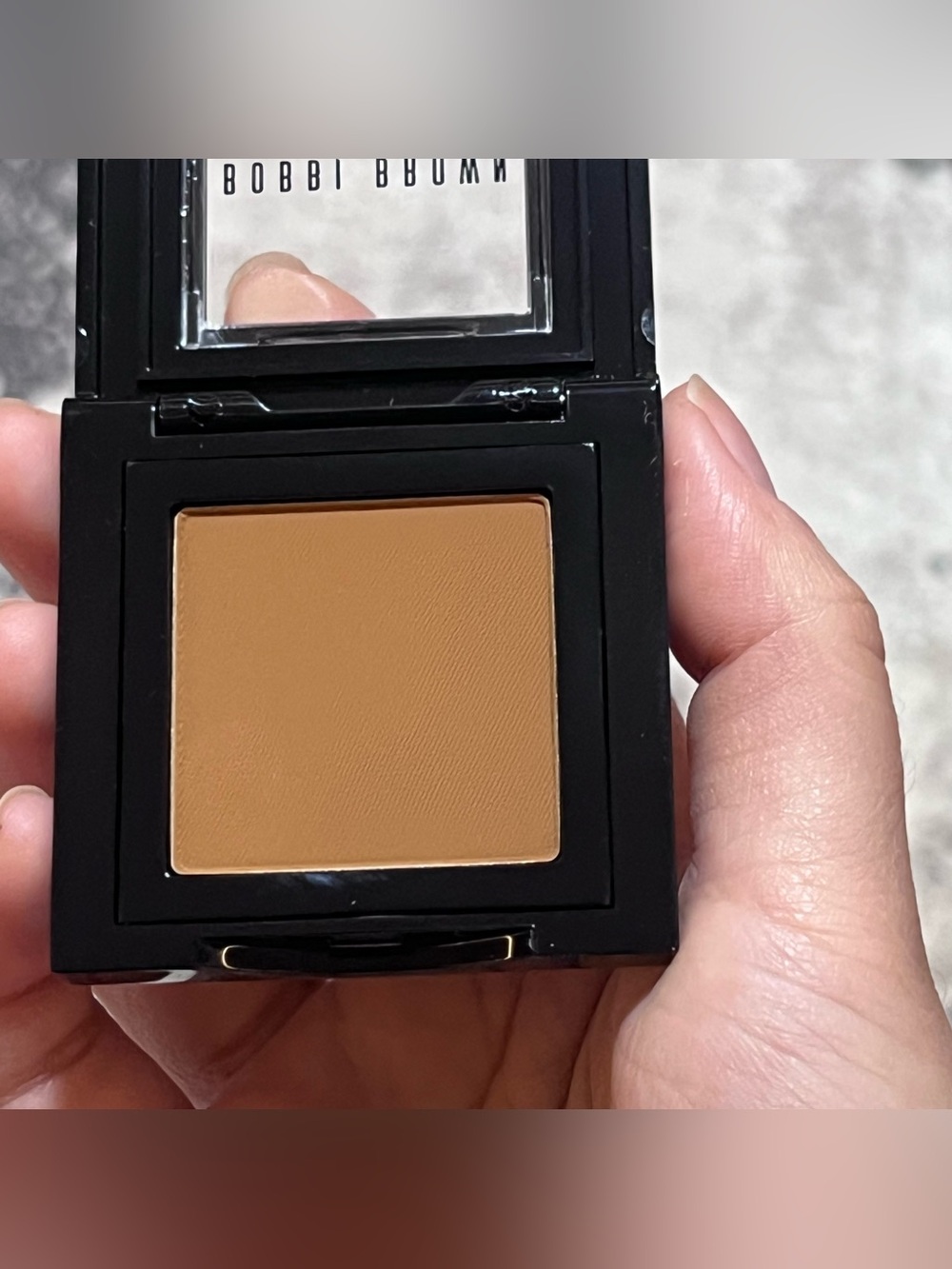 bobbi brown eyeshadow camel 5 Oct sale - Picture 5 of 9